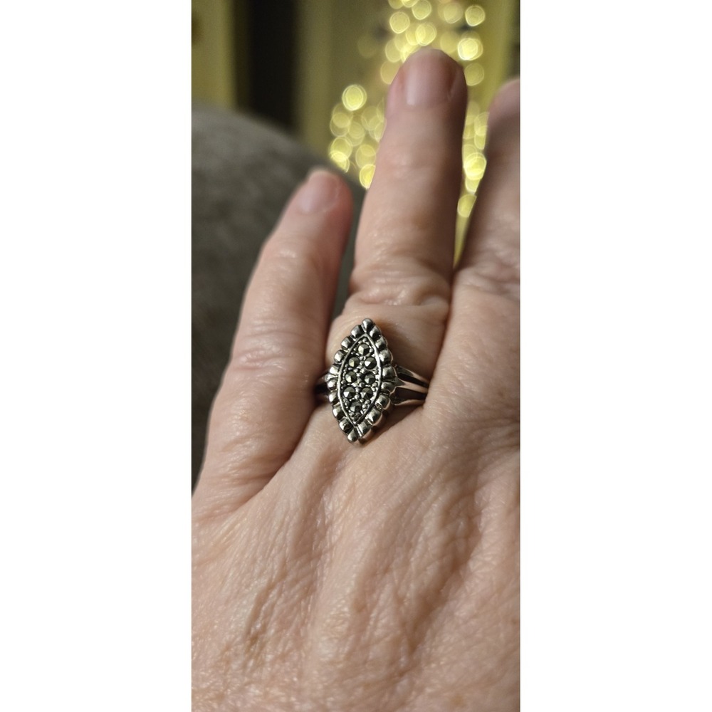 Vintage Marcasite Navette 18k Gold HGE Ring Hallmarked Sz 7